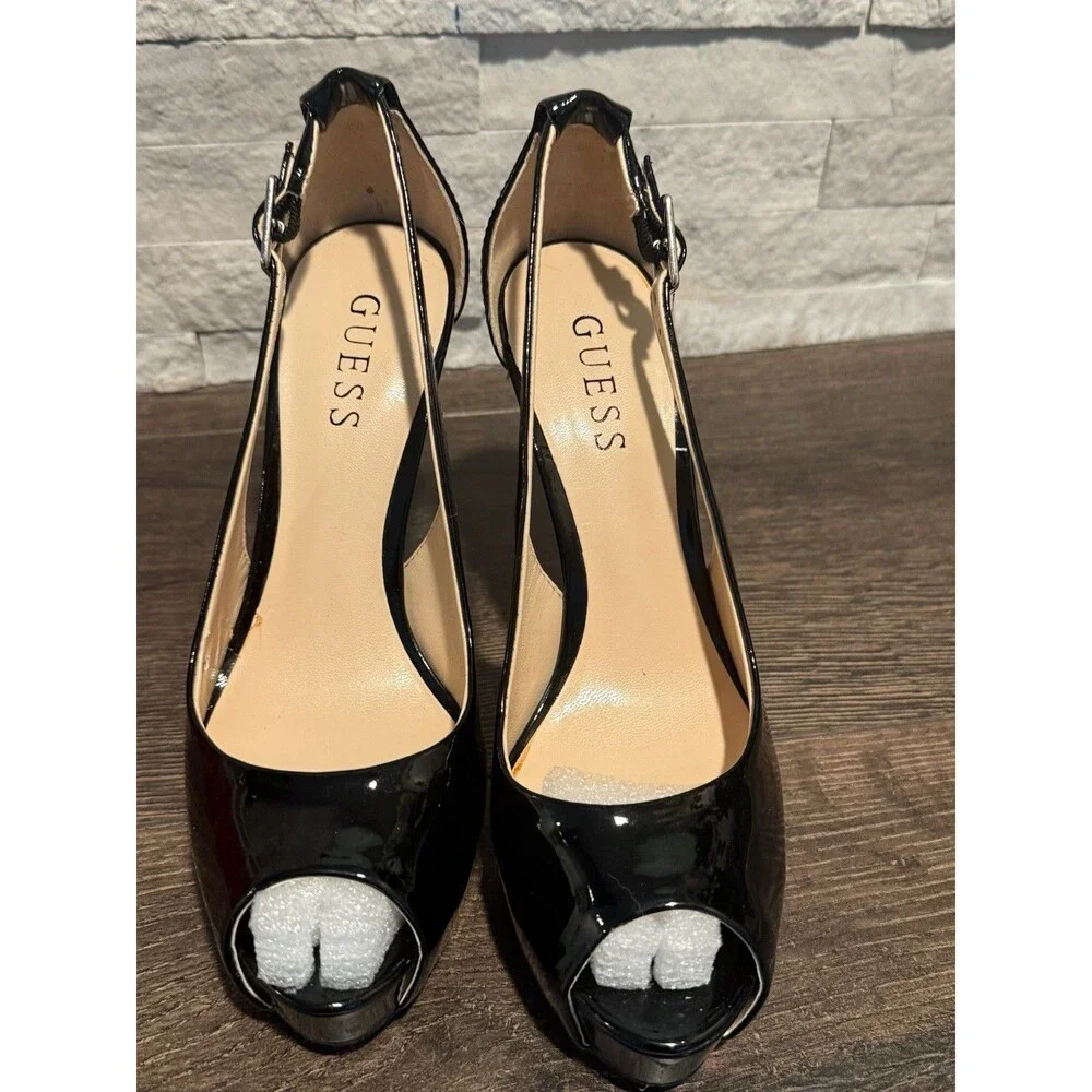 GUESS Women’s Peep Toe Platform Pumps Black Size 6 NEW The Box Shows Shelf Wear